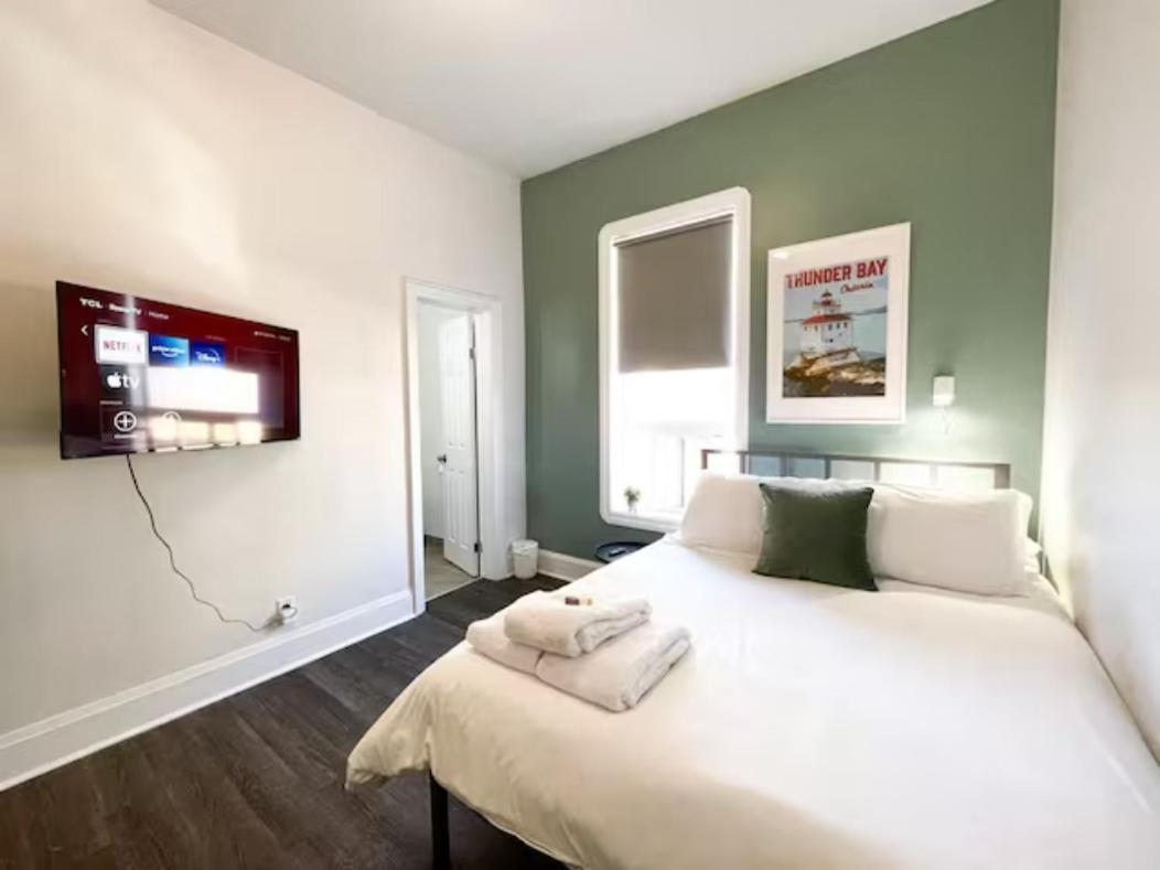 Lake Superior Boutique Hotel Thunder Bay Kültér fotó